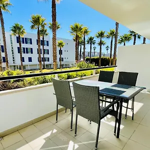 Angies Marina Apartment, Includes 2 Free Passes For The Marina Pool Lagos