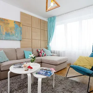Lovely 2 Bedroom Near Old Town Bucharest