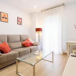 charming-2-bedroom-apartment-by-triana-bridge.es-andalucia.com/