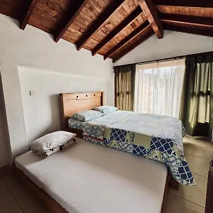Next To The Airport - Cute Apartment
